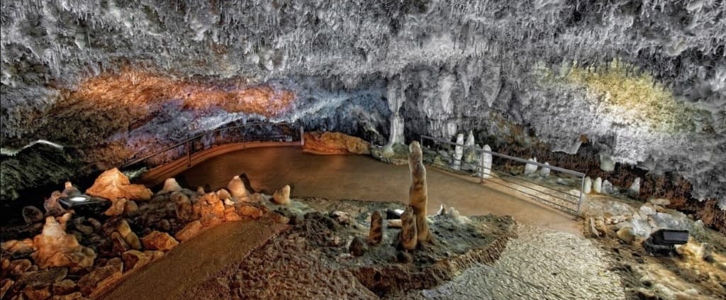 Visitar Las Cuevas del Soplao en Cantabria