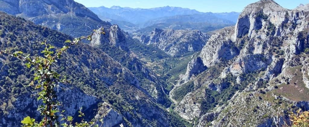 Senda mitológica en Monte Hozarco - Alojamientos Liébana - Molino de Cicera
